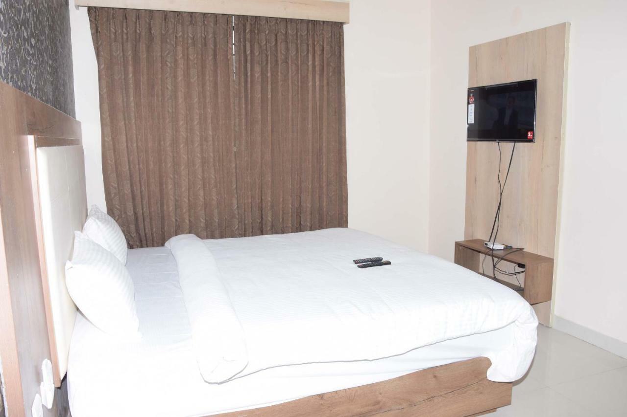 Salem Regency - A Business Stay Exteriér fotografie