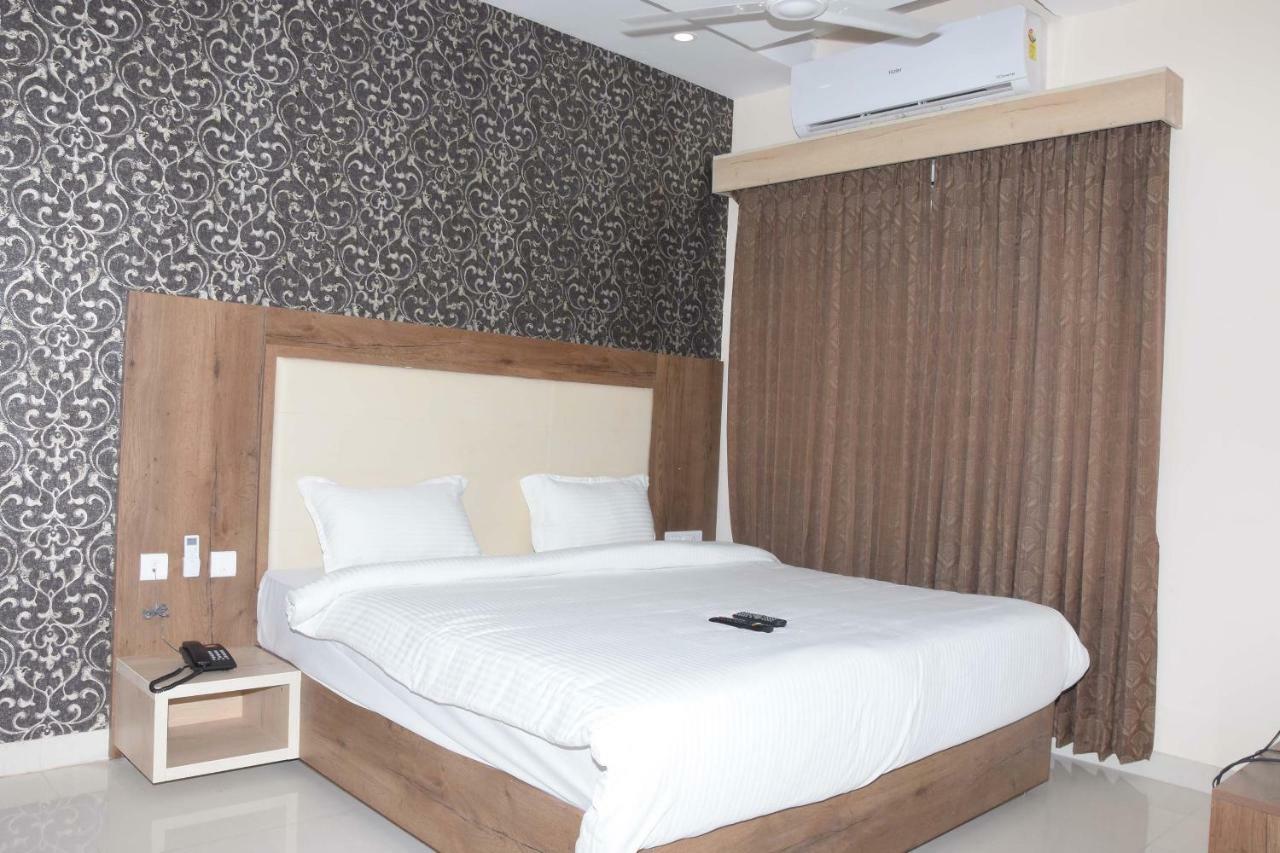 Salem Regency - A Business Stay Exteriér fotografie